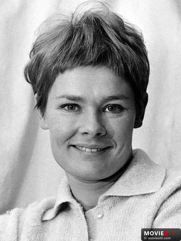 Judi Dench — photo 5