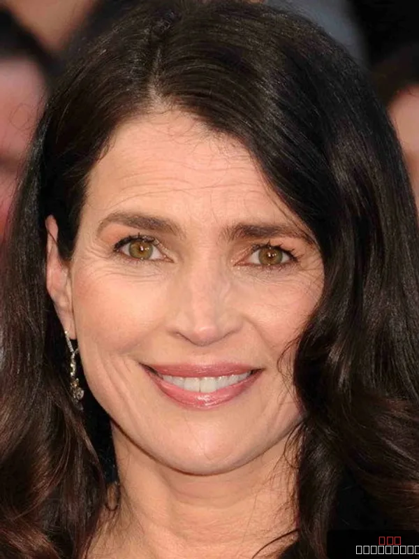 Julia Ormond — photo 4