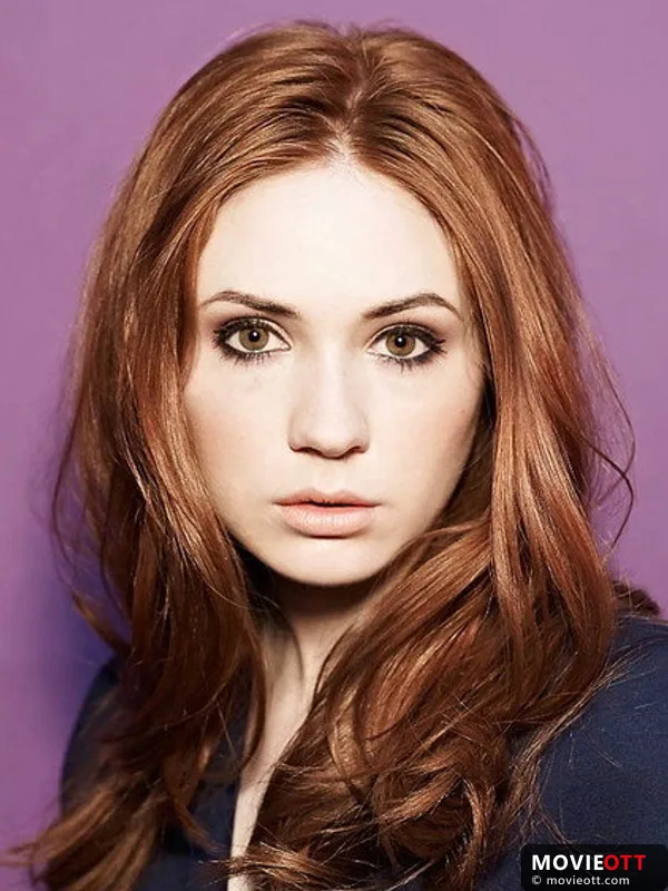 Karen Gillan — photo 3