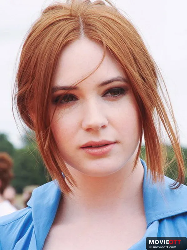 Karen Gillan — photo 6
