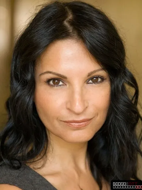Kathrine Narducci