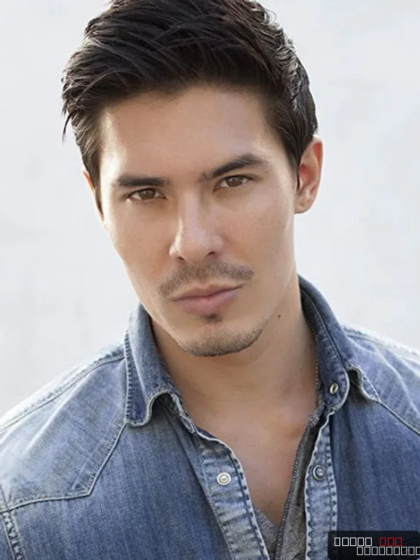 Lewis Tan — photo 5