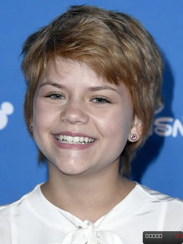 Lia McHugh — photo 3