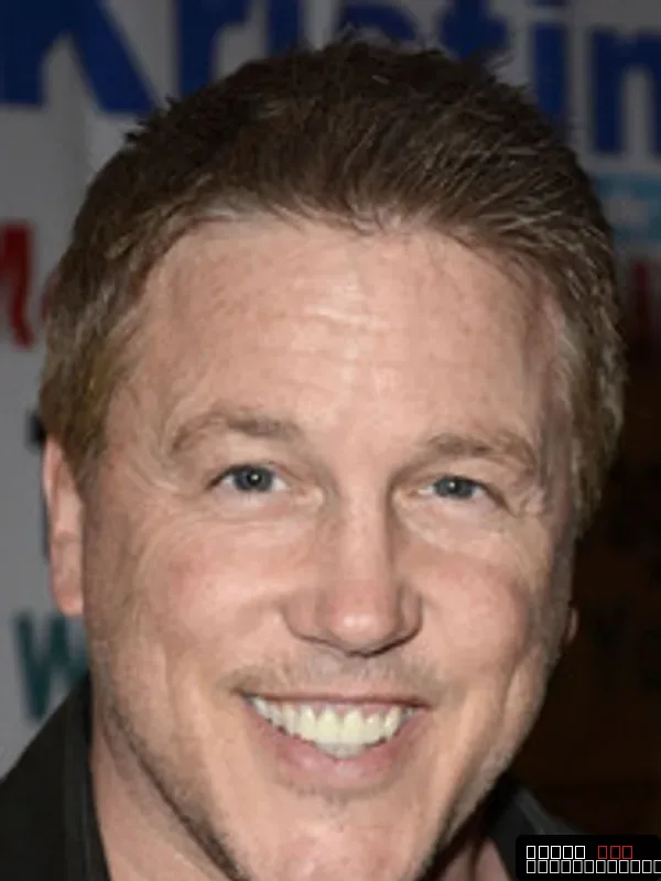 Lochlyn Munro