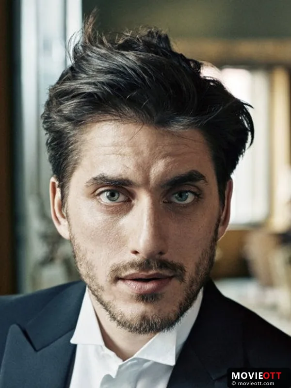 Luca Marinelli — photo 4
