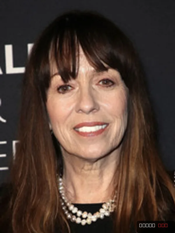 Mackenzie Phillips