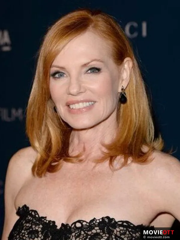 Marg Helgenberger — photo 7
