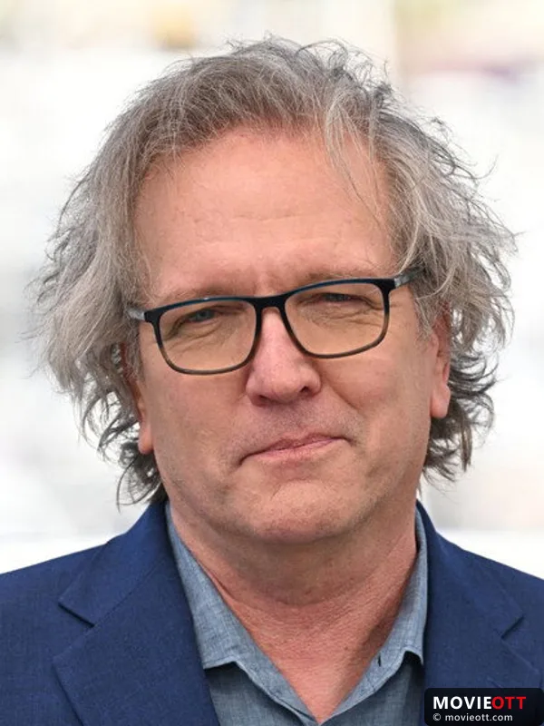 Martin Donovan — photo 3