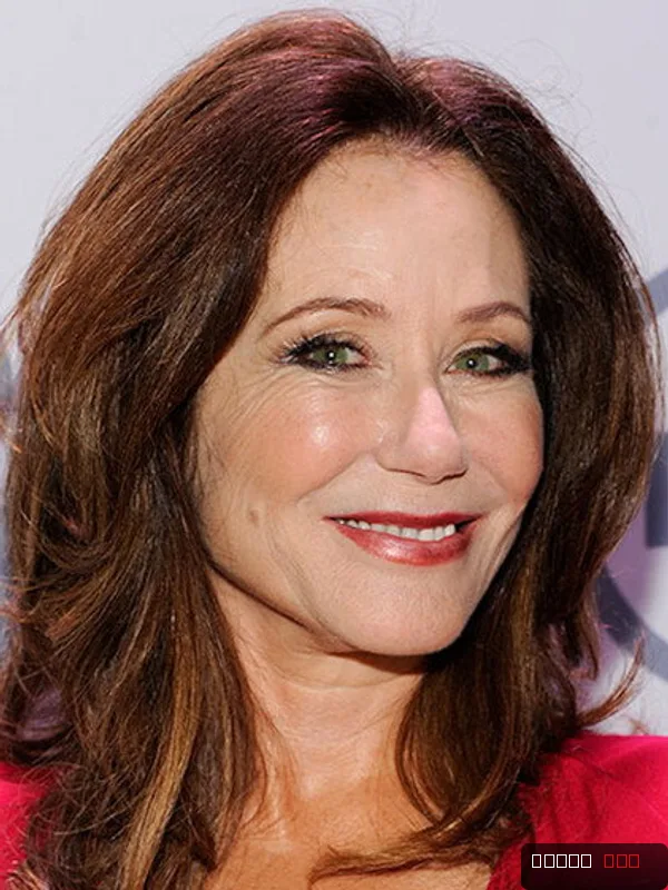 Mary McDonnell — photo 3