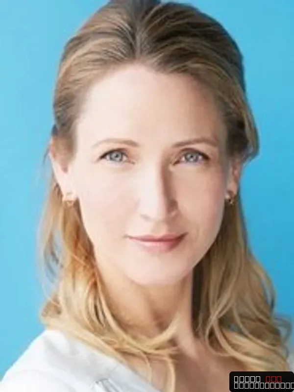 Michelle Nolden