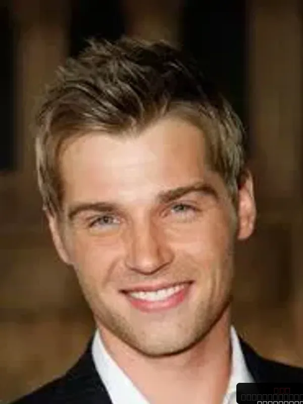 Mike Vogel