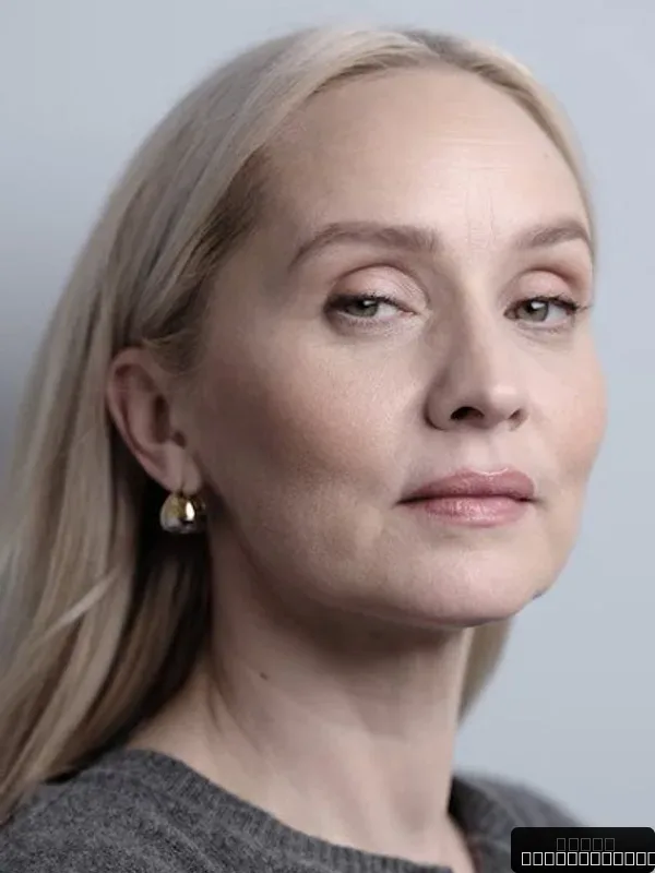 Mona Fastvold