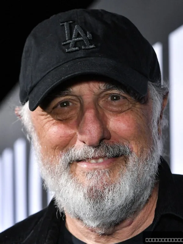 Nick Castle — photo 1