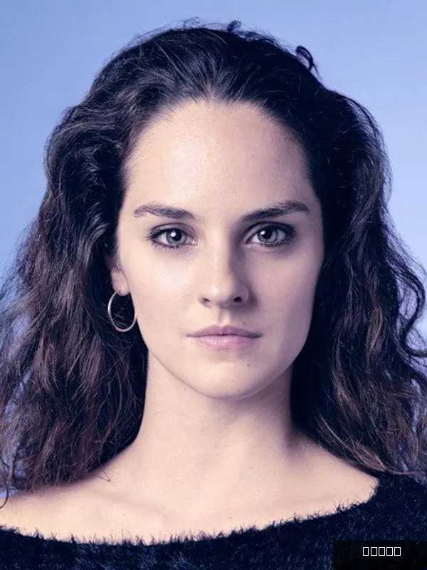 Noémie Merlant — photo 6