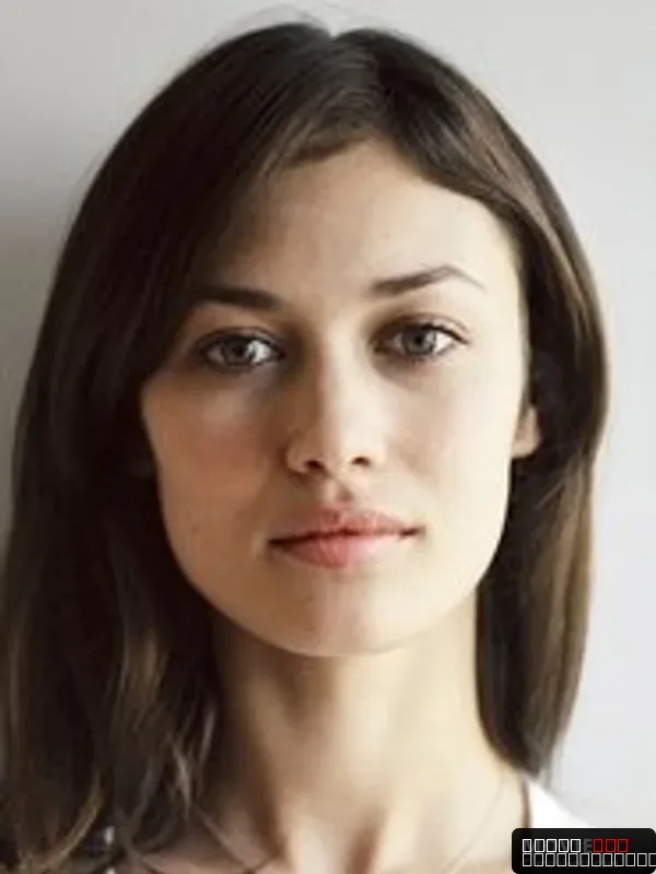 Olga Kurylenko