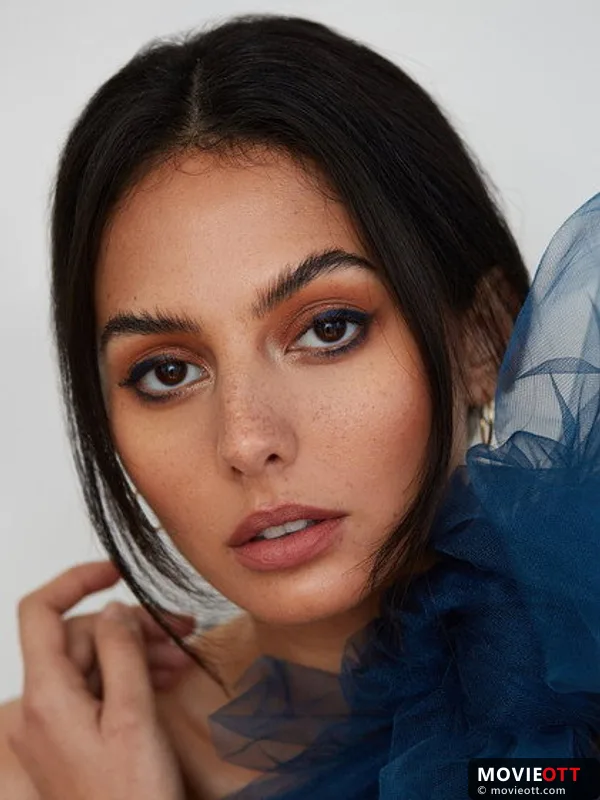 Pardis Saremi — photo 2