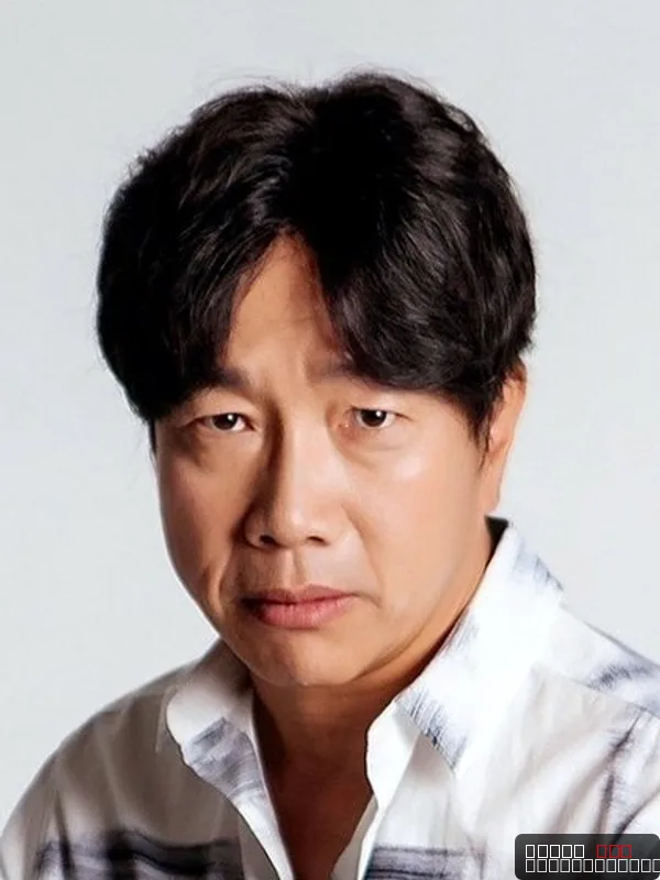 Park Cheol-min — photo 1