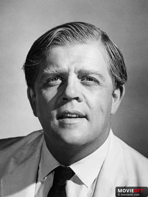 Pat Hingle — photo 1