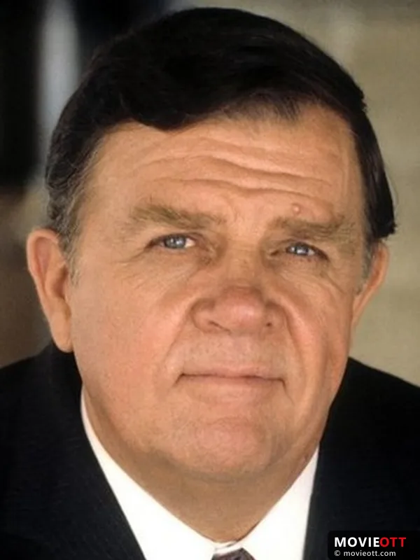 Pat Hingle — photo 3