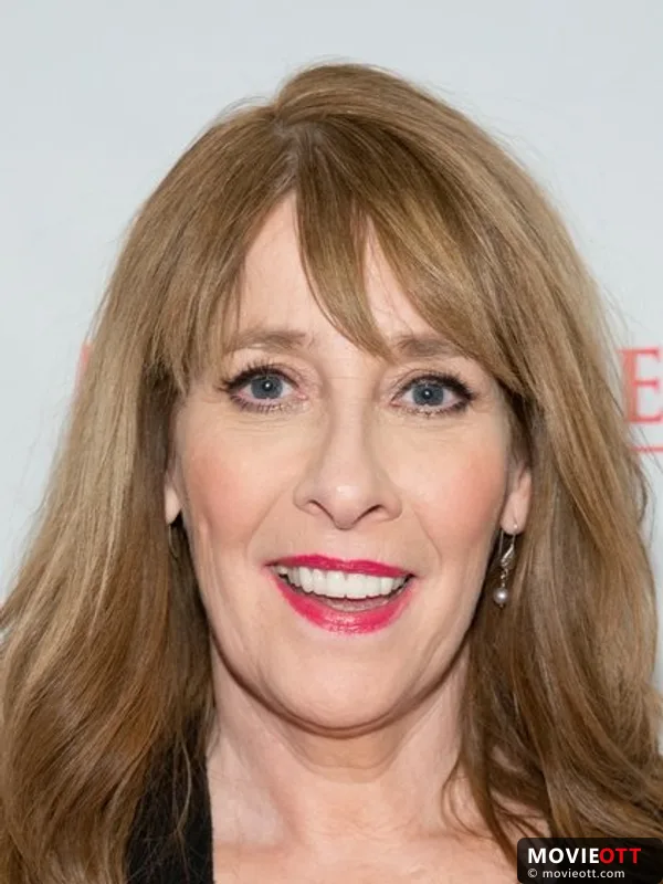 Phyllis Logan — photo 1