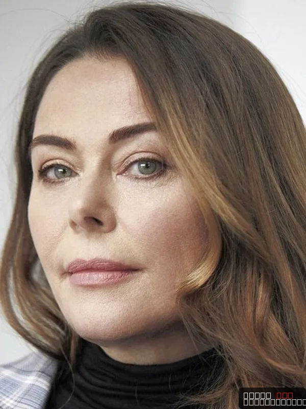 Polly Walker — photo 1