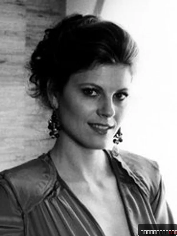 Robyn Douglass