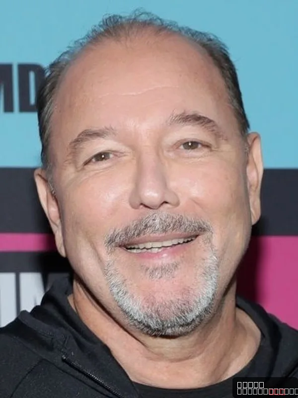 Rubén Blades — photo 1