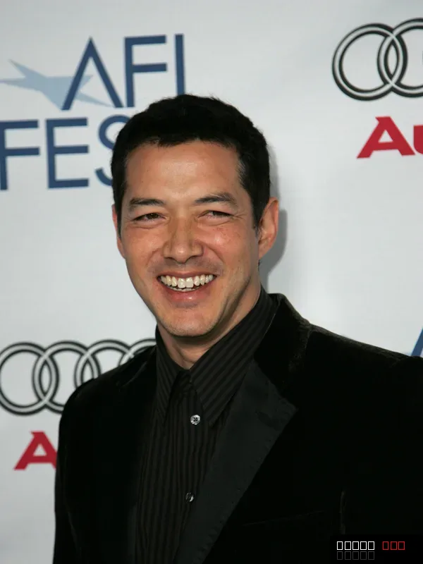 Russell Wong