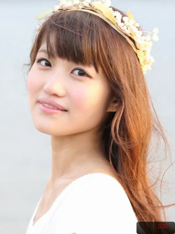 Saori Hayami — photo 5