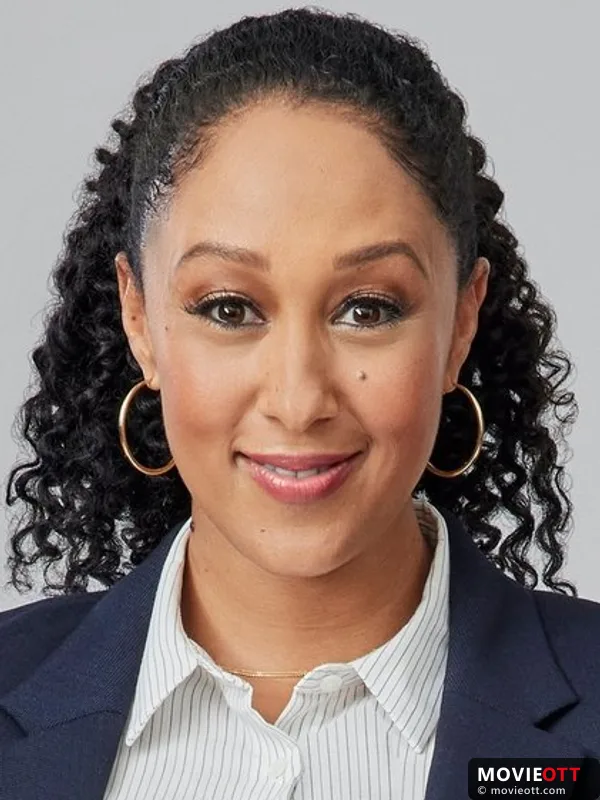 Tamera Mowry-Housley — photo 1