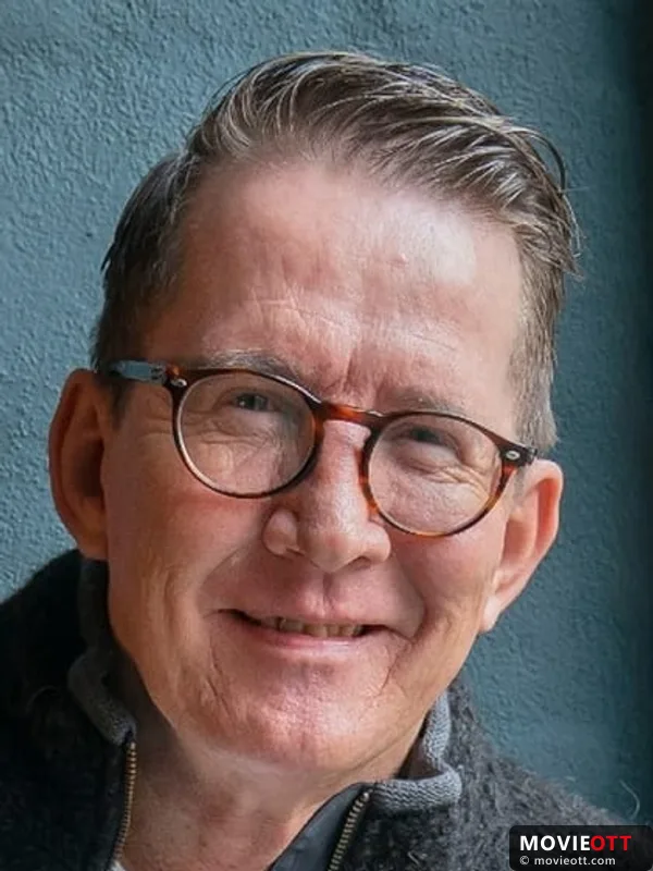 Thomas Bo Larsen — photo 1