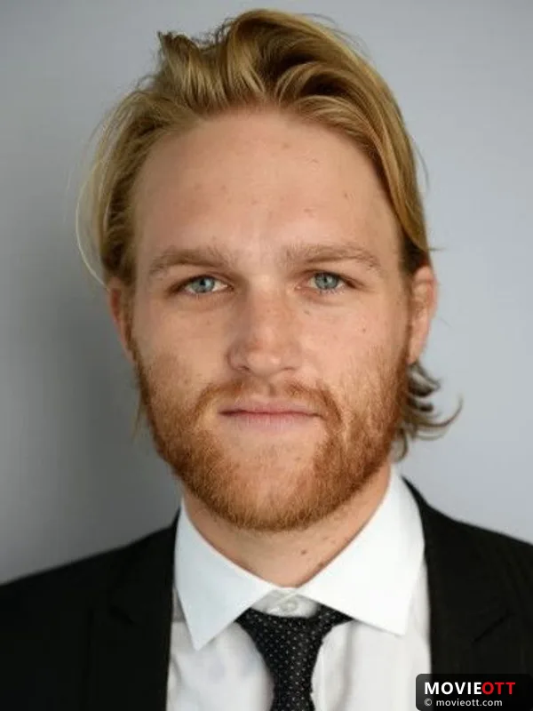 Wyatt Russell — photo 3