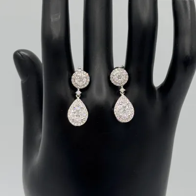 Orecchini in oro bianco e Diamanti