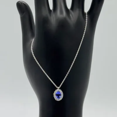 Girocollino in oro bianco con Tanzanite e Diamanti