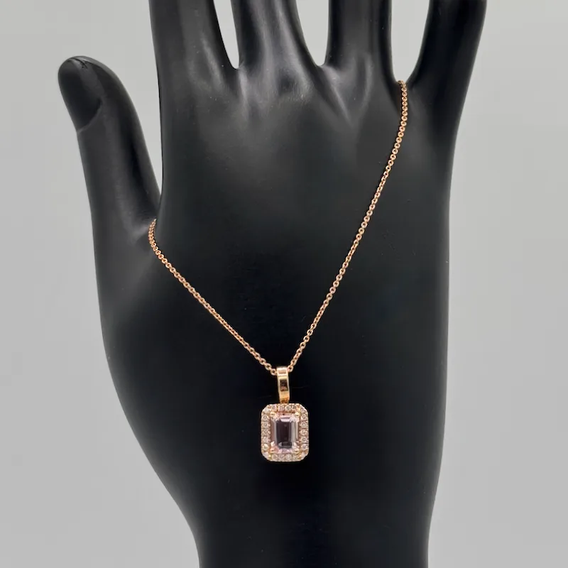 Girocollino in oro rosa con Morganite e Diamanti