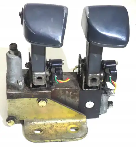 Product: Wózek widłowy Still FM rozdzielacz hydrauliczny Hawe DS 34 N-2-X50-G