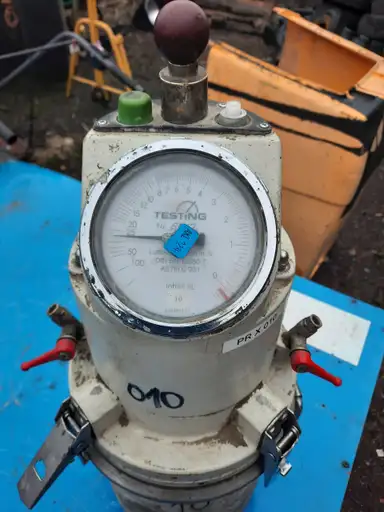 Produkt: Aparat do badania zawartości powietrza w mieszance betonowej