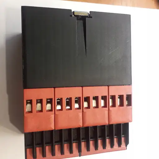 Product: TELEMECANIQUE Preventa XPS-AP XPSAP5140 Przekaźnik bezpieczeństwa