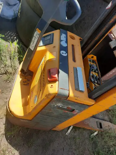 Produkt: Wózek paletowy elektryczny JUNGHEINRICH EJC 10