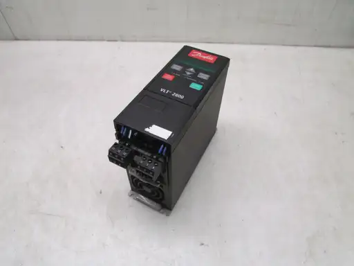 Product: Falownik DANFOSS VLT2807PS4B20STR1DBF00A00 VLT 2800 0,75 kw