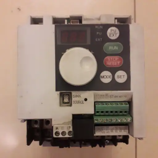 Product: FALOWNIK MITSUBISHI S500 FR-S520E-1.5K 0,5-120Hz 7A FR S520E