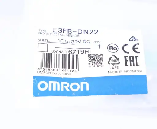 Prodotto: OMRON E3FB-DN22 E3FBDN22 E3FB-DN22 Photoelectric sensor M18 ! NEW !