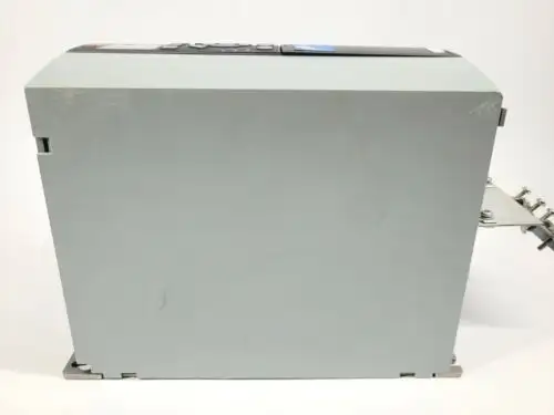 Produkt: Danfoss VLT AutomationDrive FC 302 CD-302P5K5T4E20H 5,5kW 11,7A