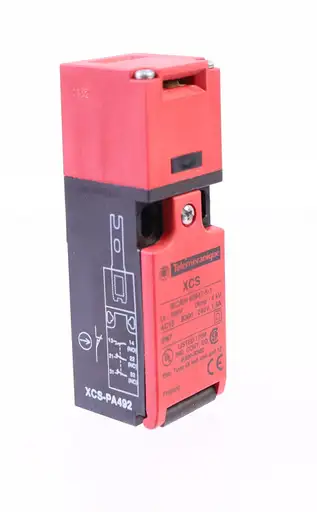 Product: TELEMECANIQUE XCS + XCS-PA492 ! NEW !