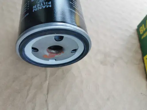 Product: Filtr oleju Mann-Filter W 713/18