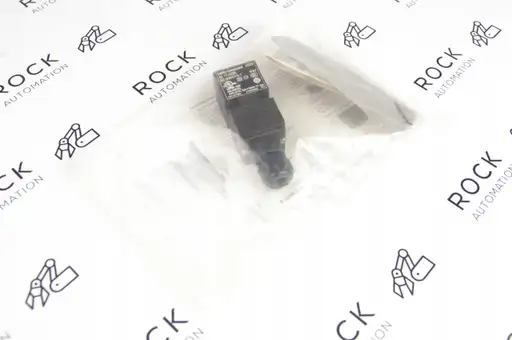 Product: Schmersal AZ 17-02ZK 101121961 Safety Switch