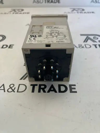 Product: Omron E5CS-QKJ Temperature Controller