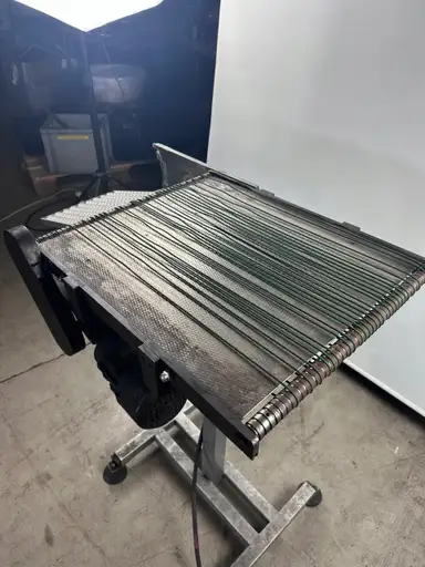 Produkt: Podajnik taśmowy