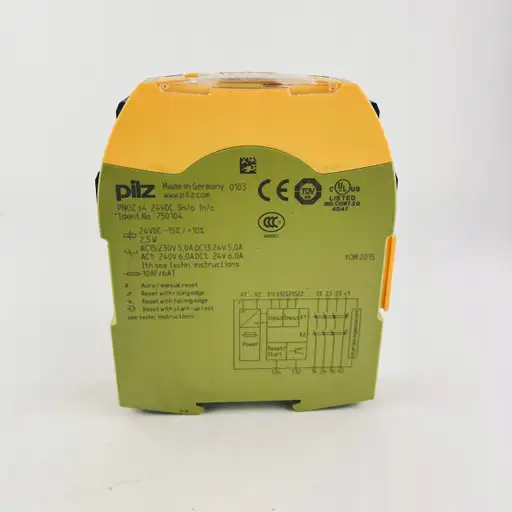 Produkt: Pilz PNOZ s4 C 24VDC 3 n/o 1 n/c nr 750104