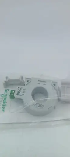 Prodotto: SCHNEIDER PRZEKŁADNIK TA30 65A 50437 TEROIDALNY